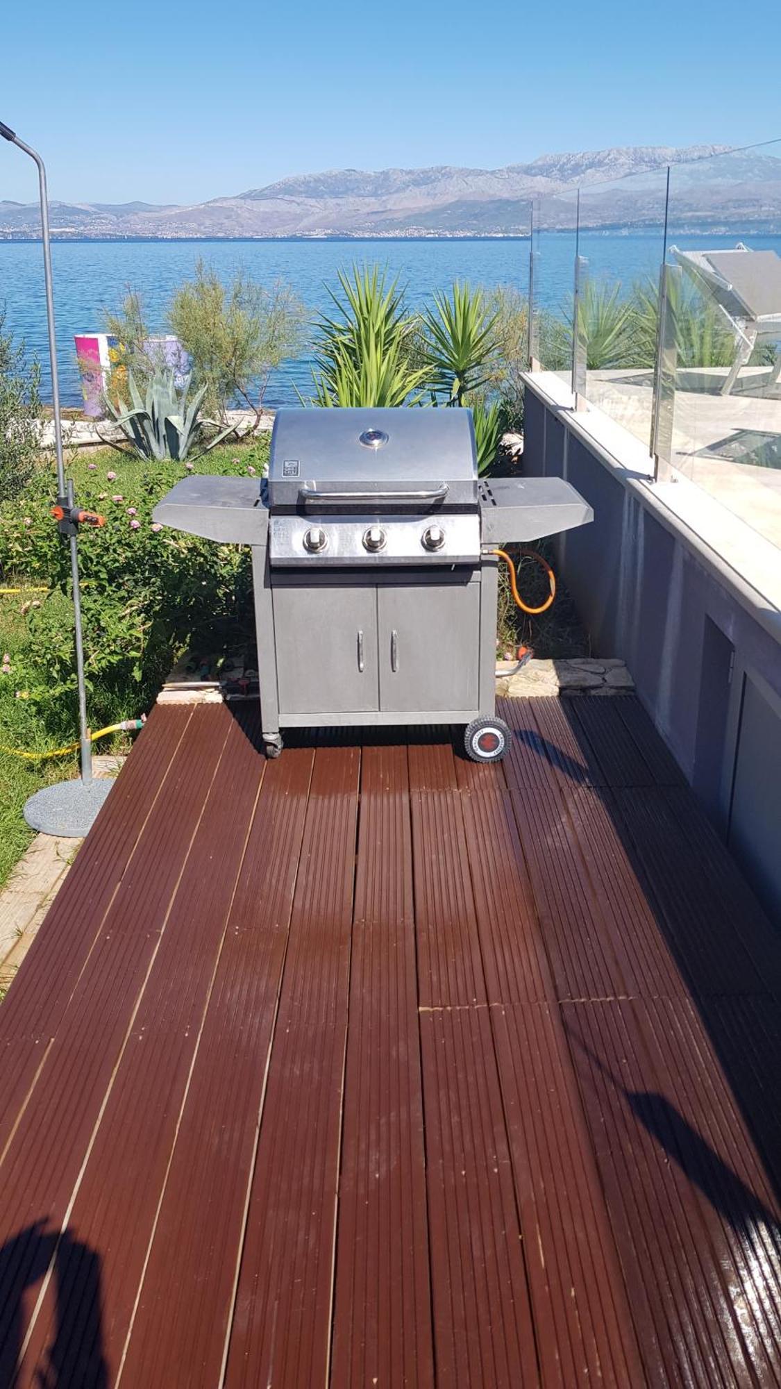 Villa R&B Sutivan Rum bild